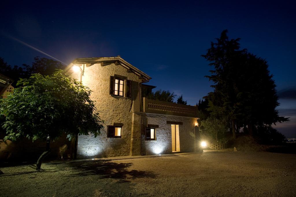 Agriturismo Il Girasole มอนเตฟัลโก ภายนอก รูปภาพ